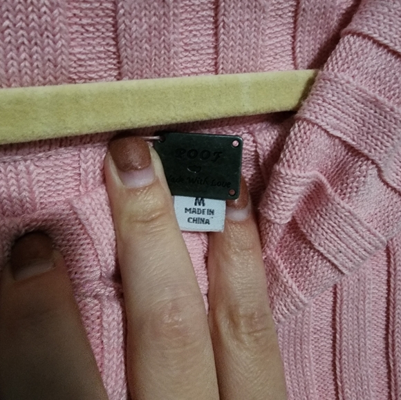 Pink Sweater - Picture 2 of 3